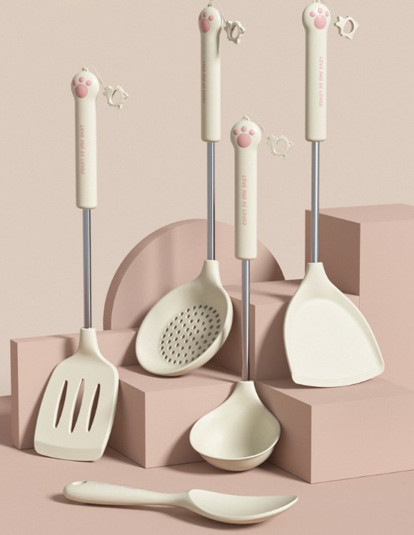kitchenware